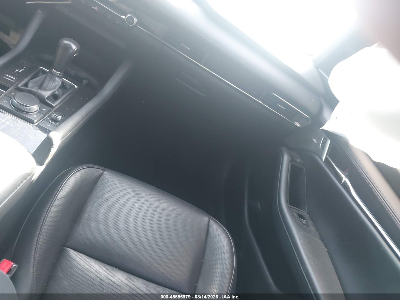 2021 MAZDA MAZDA3 PREMIUM · 5/11
