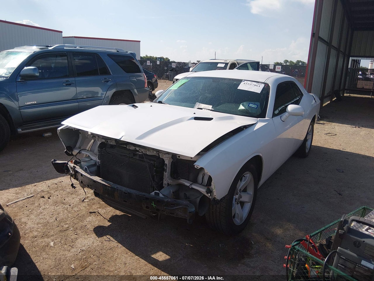 2013 DODGE CHALLENGER SXT · 2/10