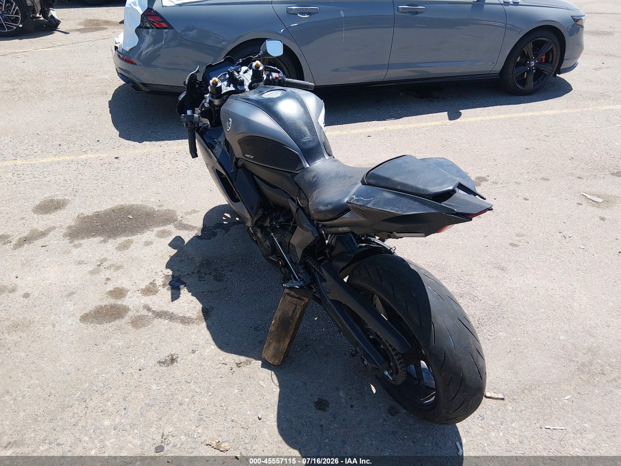 2024 YAMAHA YZFR7 · 3/11
