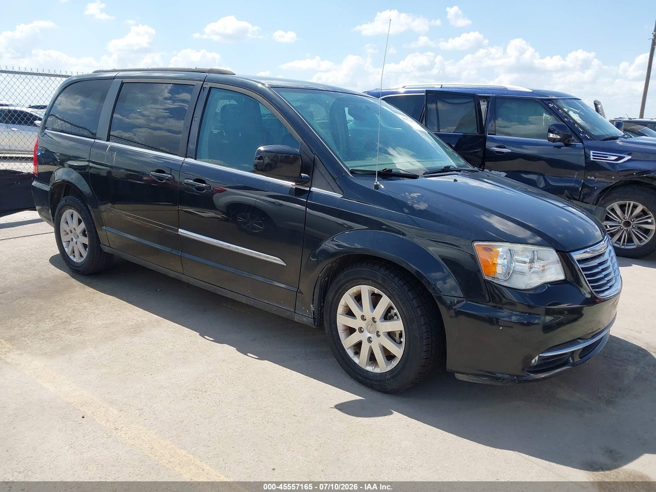 2C4RC1BG6GR****** · 2016 CHRYSLER TOWN &amp; COUNTRY TOURING