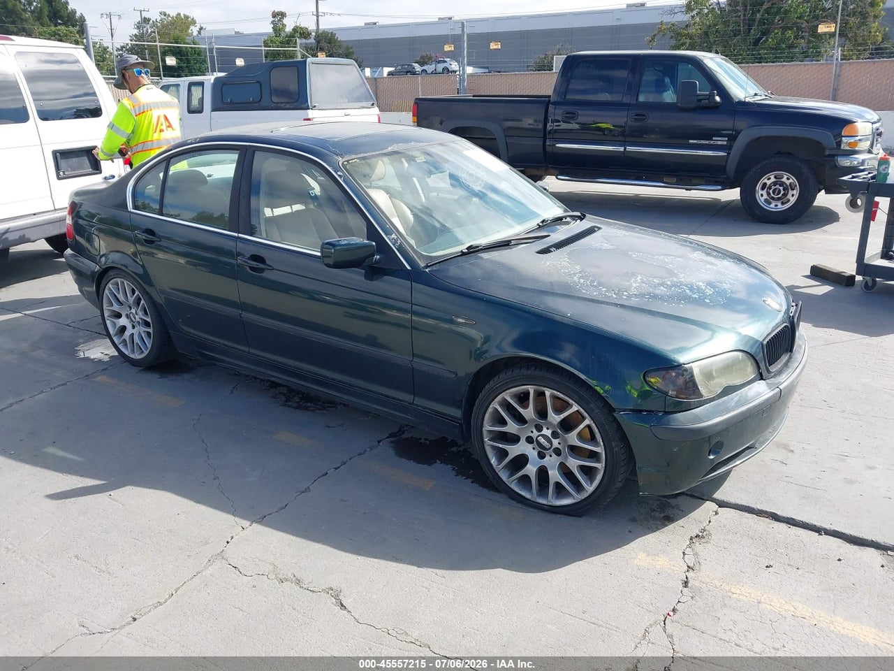WBAEV53472K****** · 2002 BMW 3 SERIES 330I