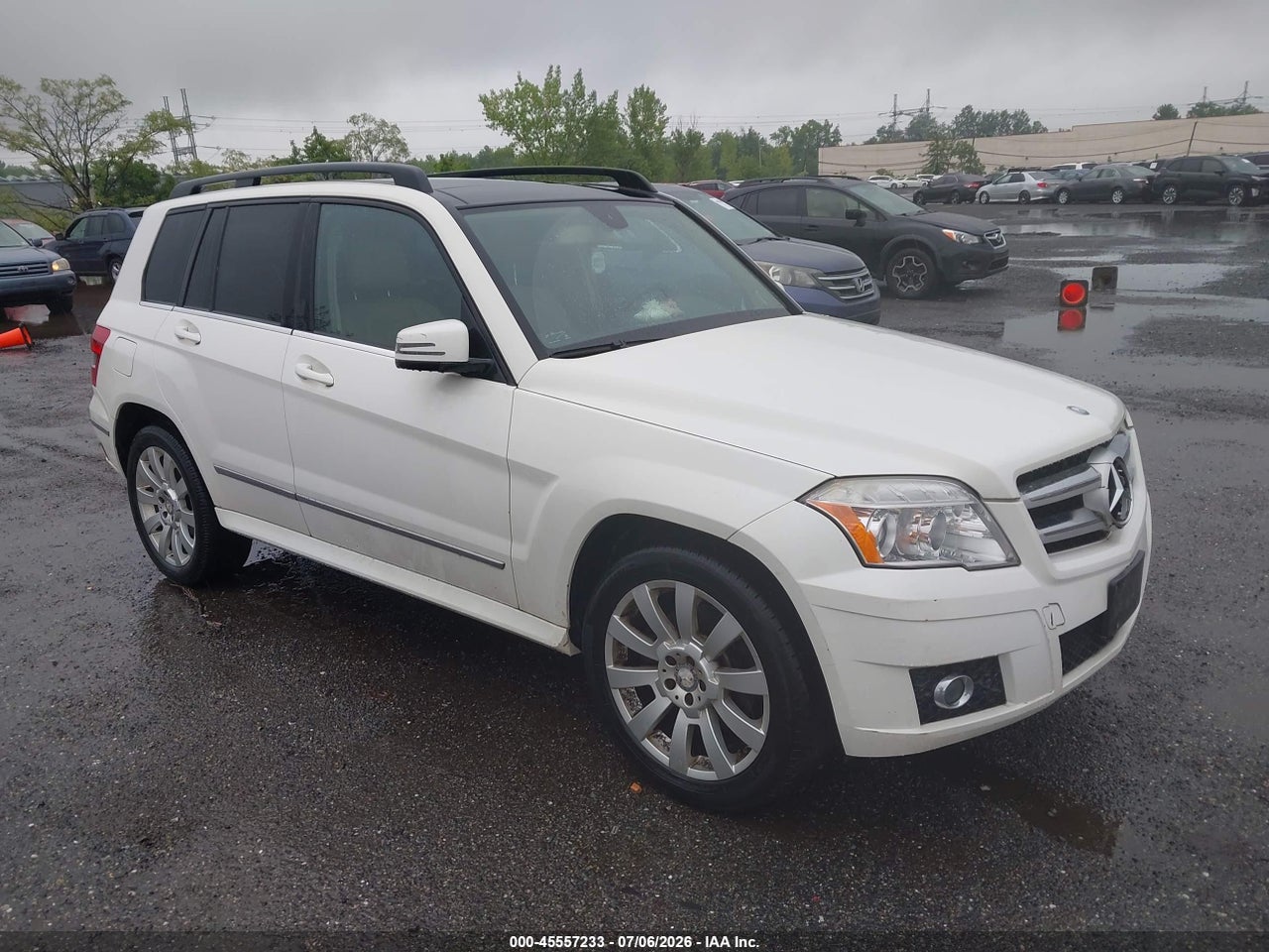 WDCGG8HB7BF****** · 2011 MERCEDES-BENZ GLK 350 4MATIC