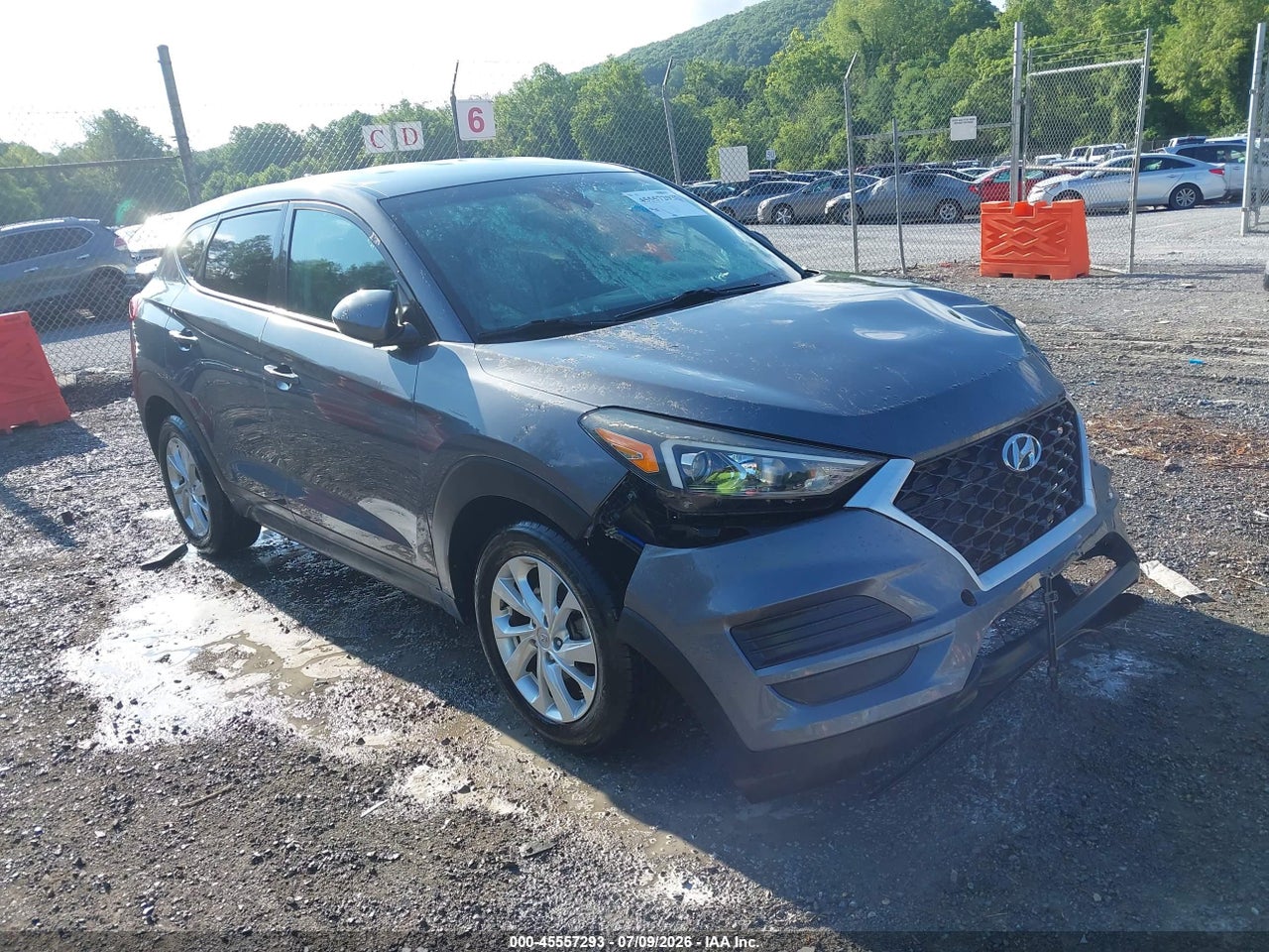 KM8J2CA4XKU****** · 2019 HYUNDAI TUCSON SE