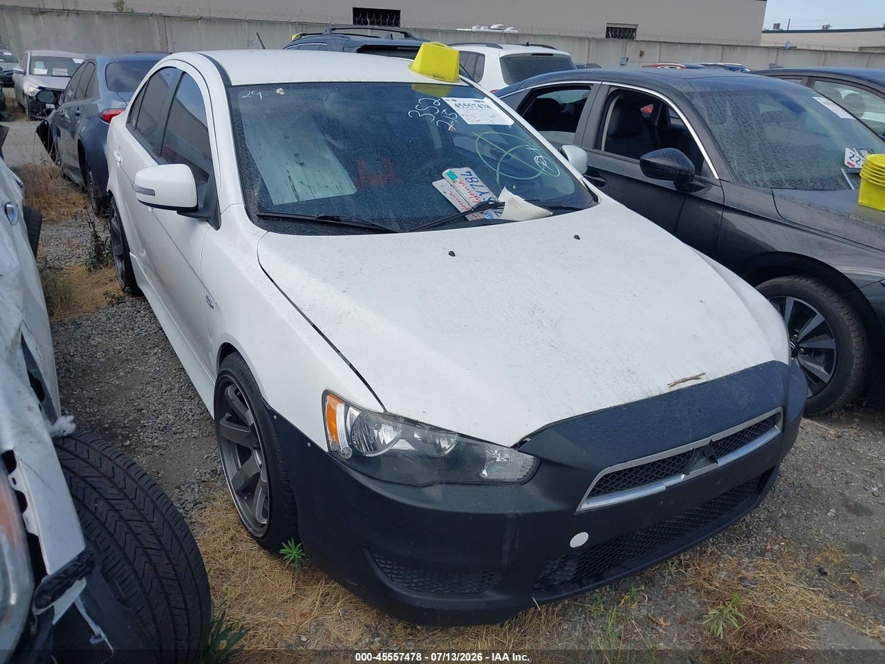 JA32U2FU0FU****** · 2015 MITSUBISHI LANCER ES