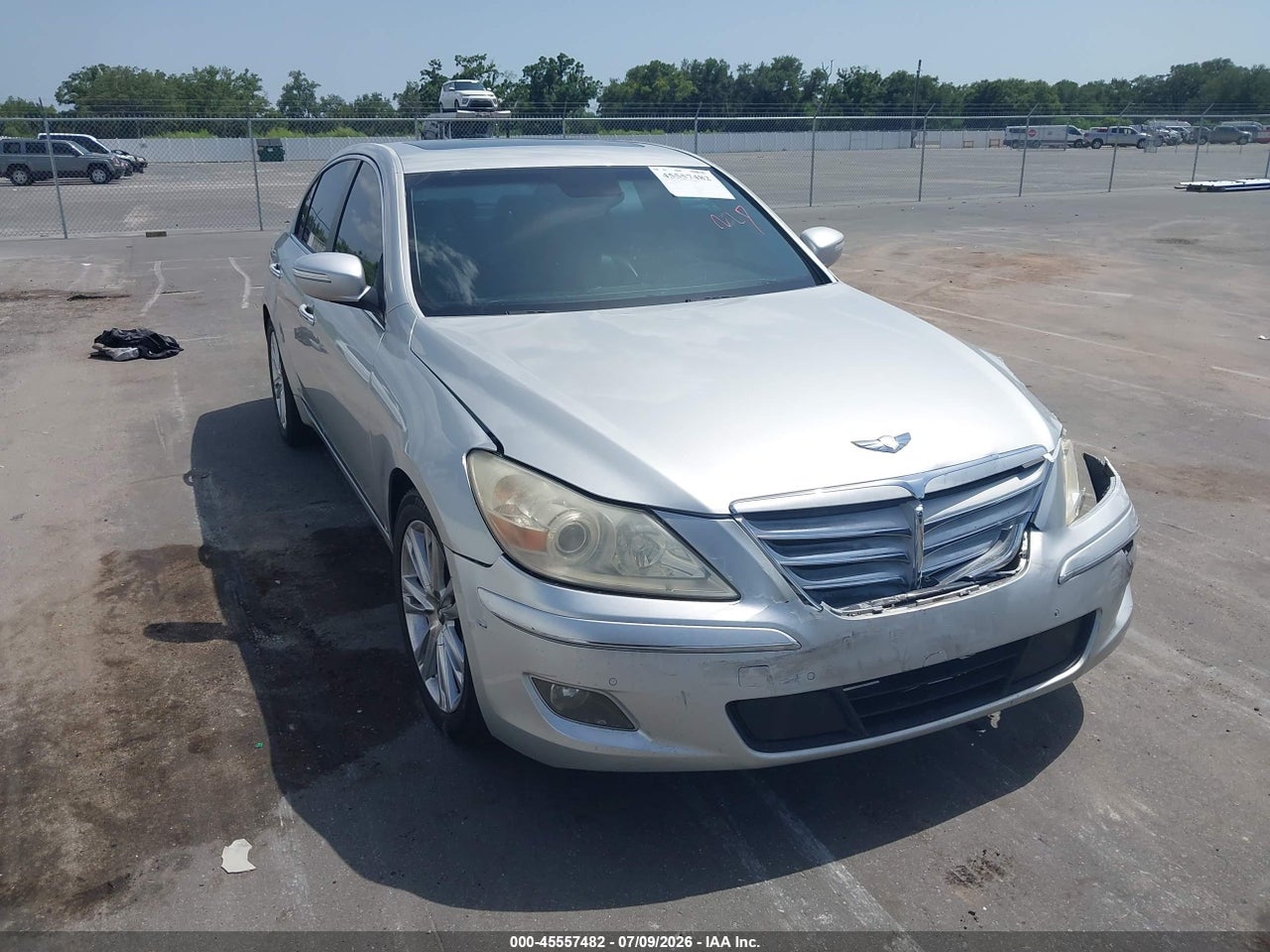 KMHGC4DF9BU****** · 2011 HYUNDAI GENESIS 4.6