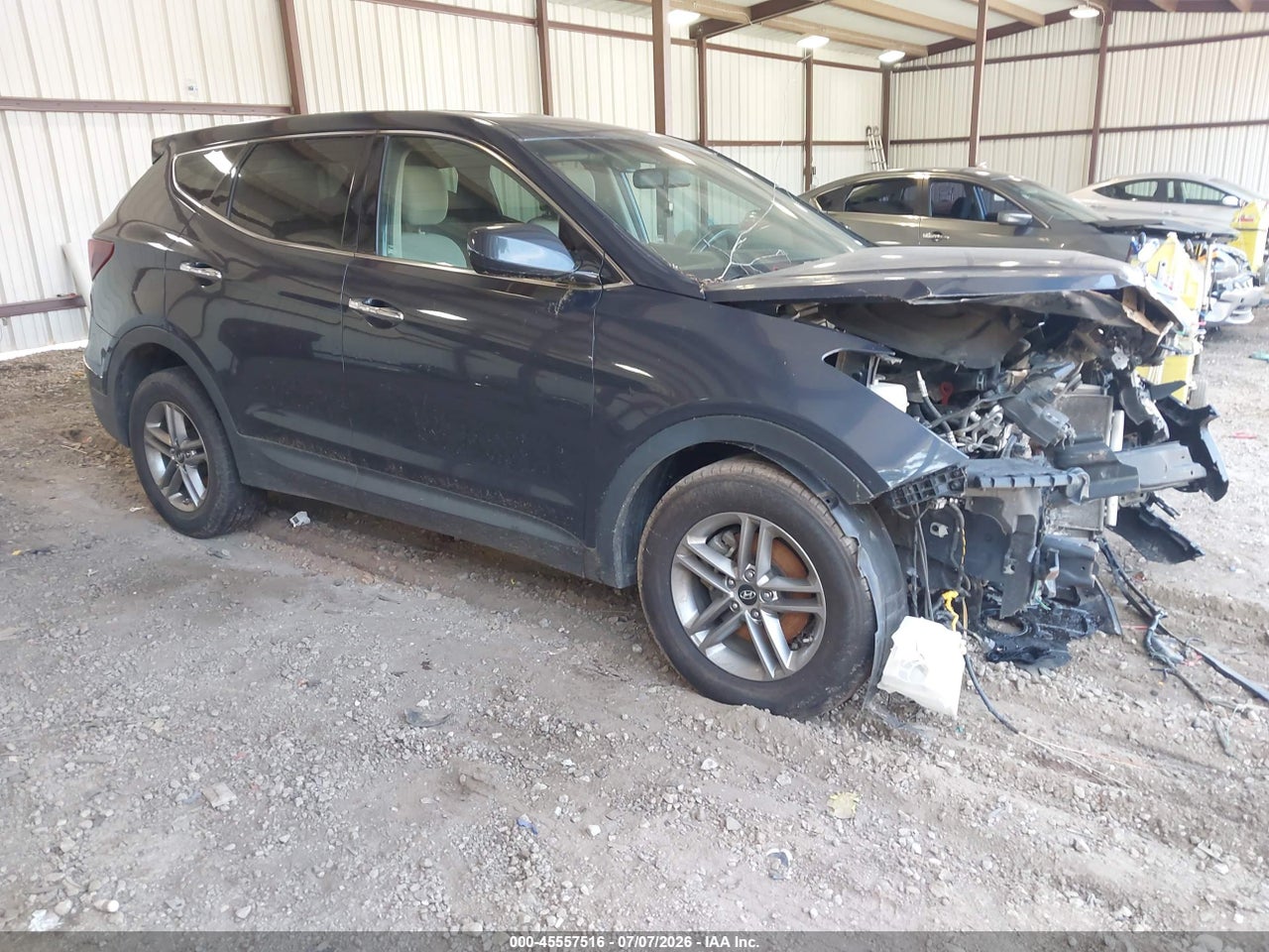 5NMZT3LB6HH****** · 2017 HYUNDAI SANTA FE SPORT 2.4L