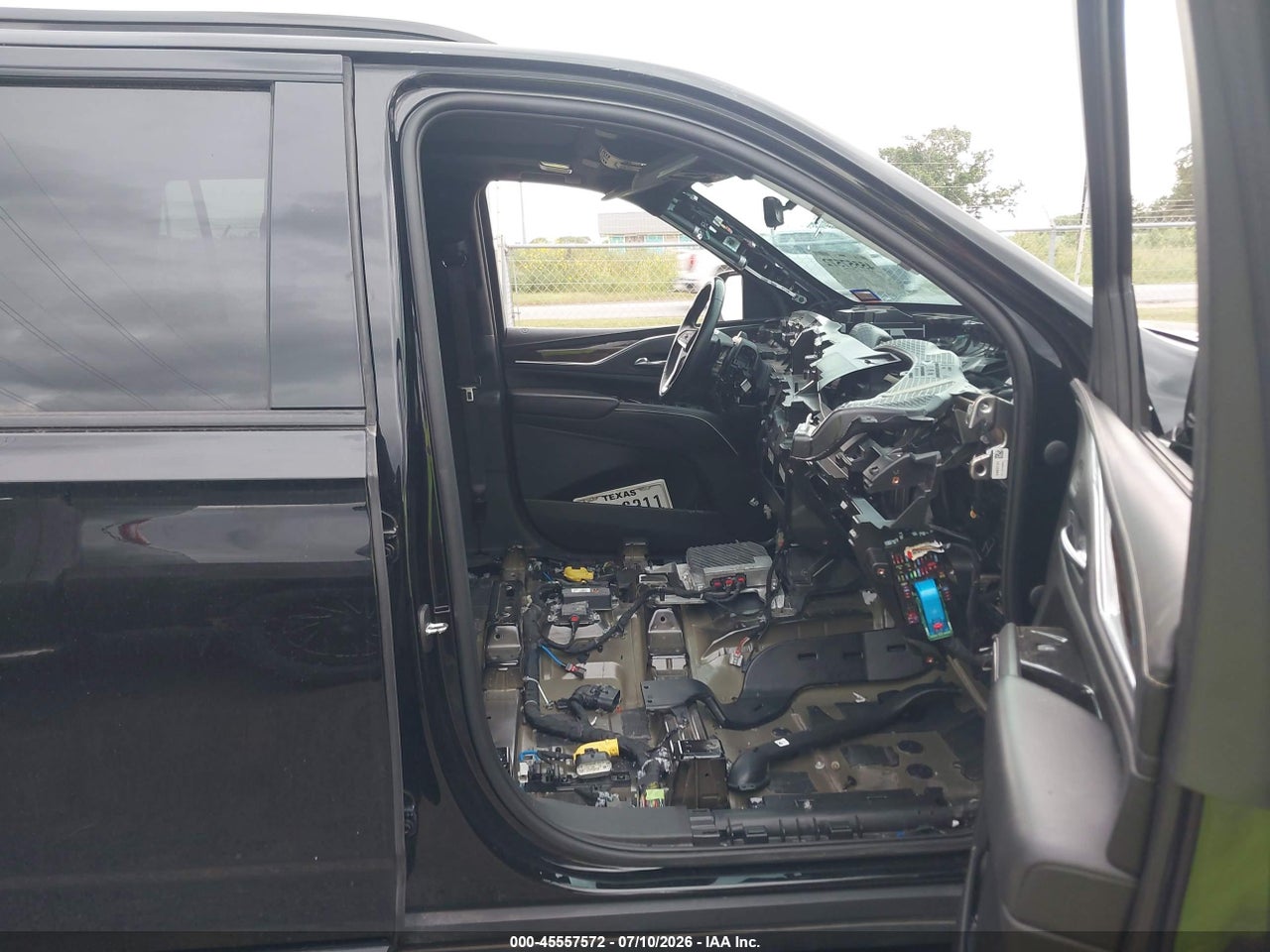 2022 CADILLAC ESCALADE 4WD SPORT PLATINUM · 5/11