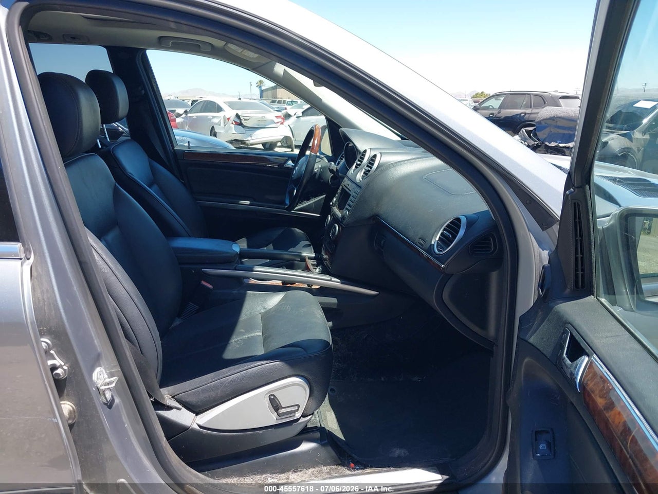 2010 MERCEDES-BENZ GL 450 4MATIC · 5/11