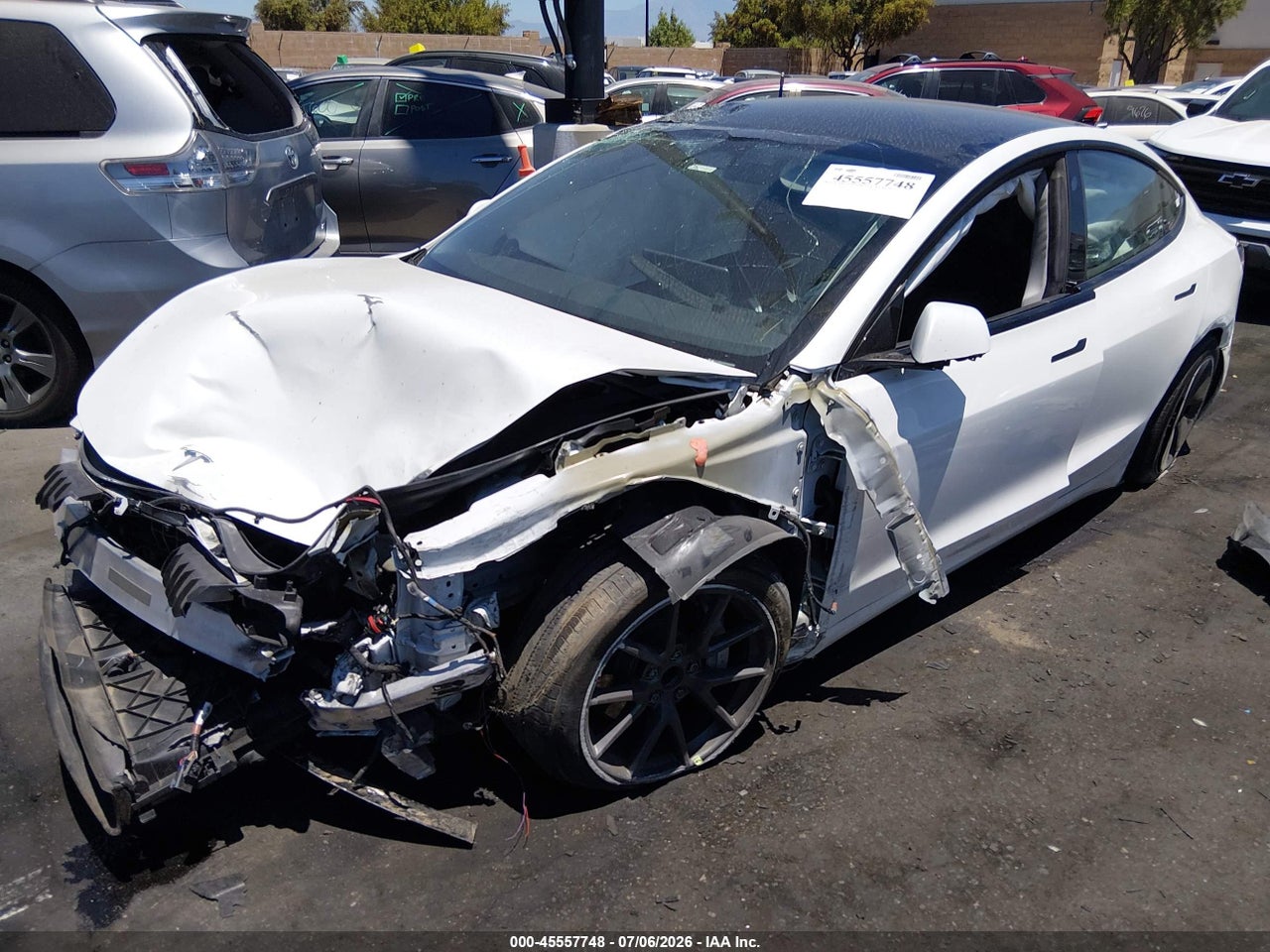 2023 TESLA MODEL 3 REAR-WHEEL DRIVE · 6/10