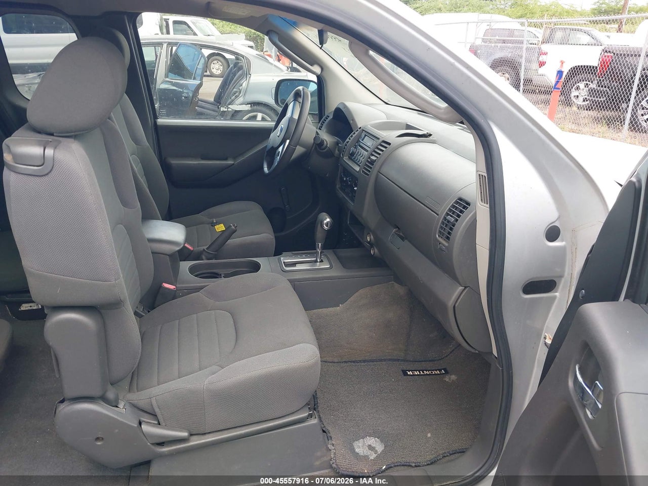 2006 NISSAN FRONTIER XE · 5/11