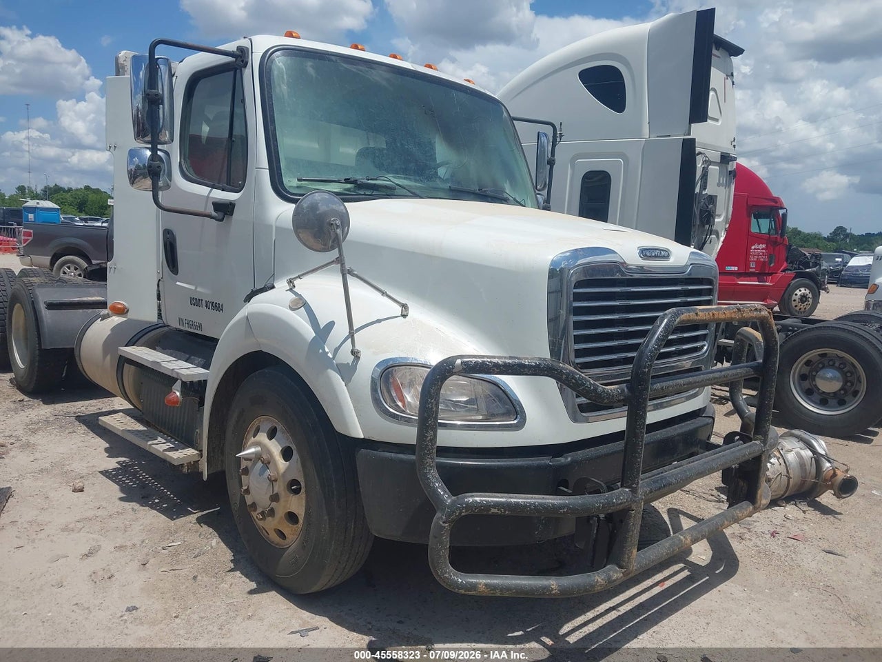 1FUJC5DV4FH****** · 2015 FREIGHTLINER M2 112 MEDIUM DUTY