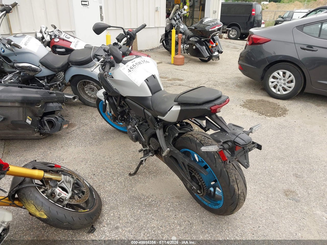 2025 YAMAHA MTN690 · 3/11