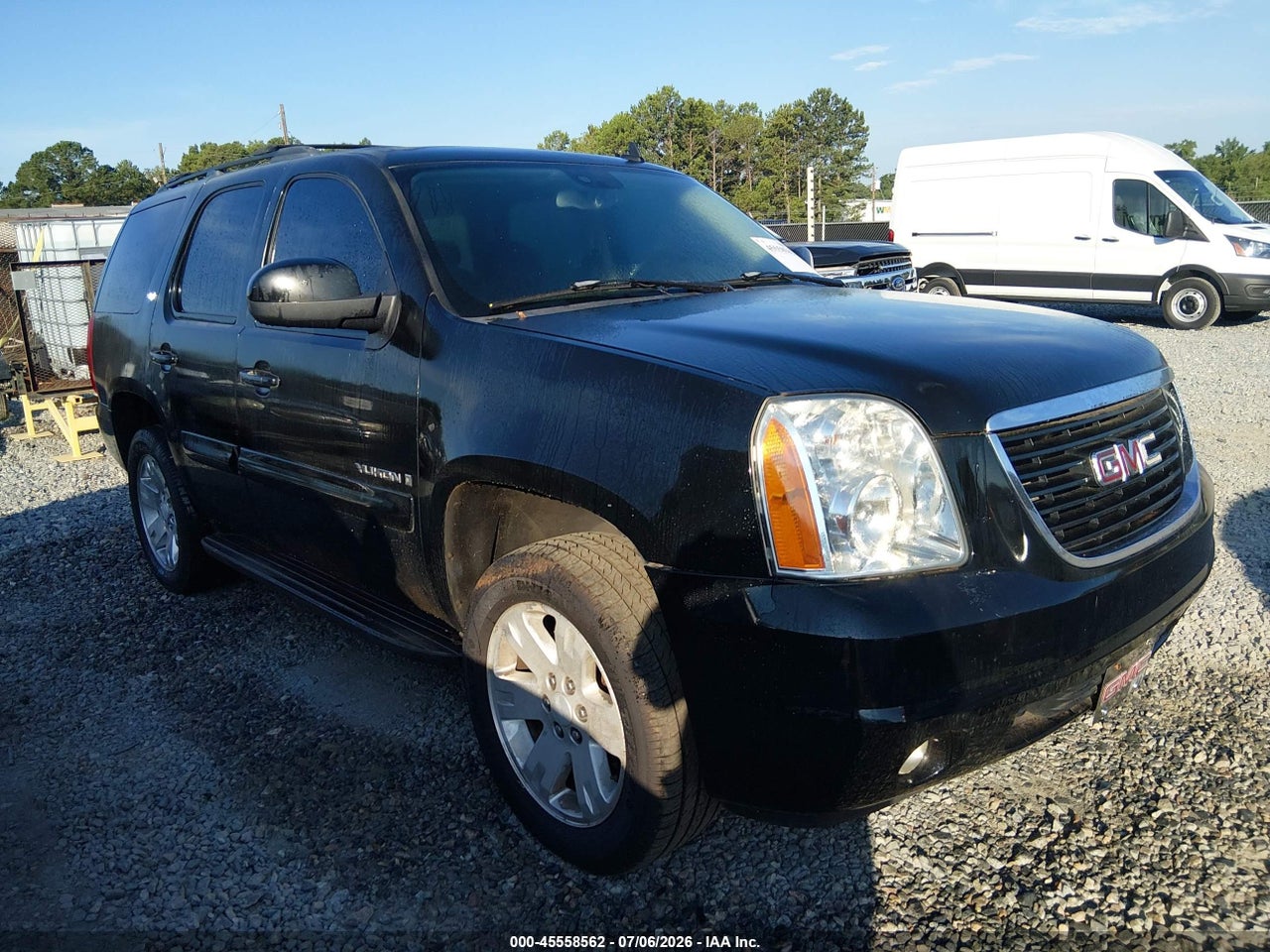 1GKFC13J98R****** · 2008 GMC YUKON SLT