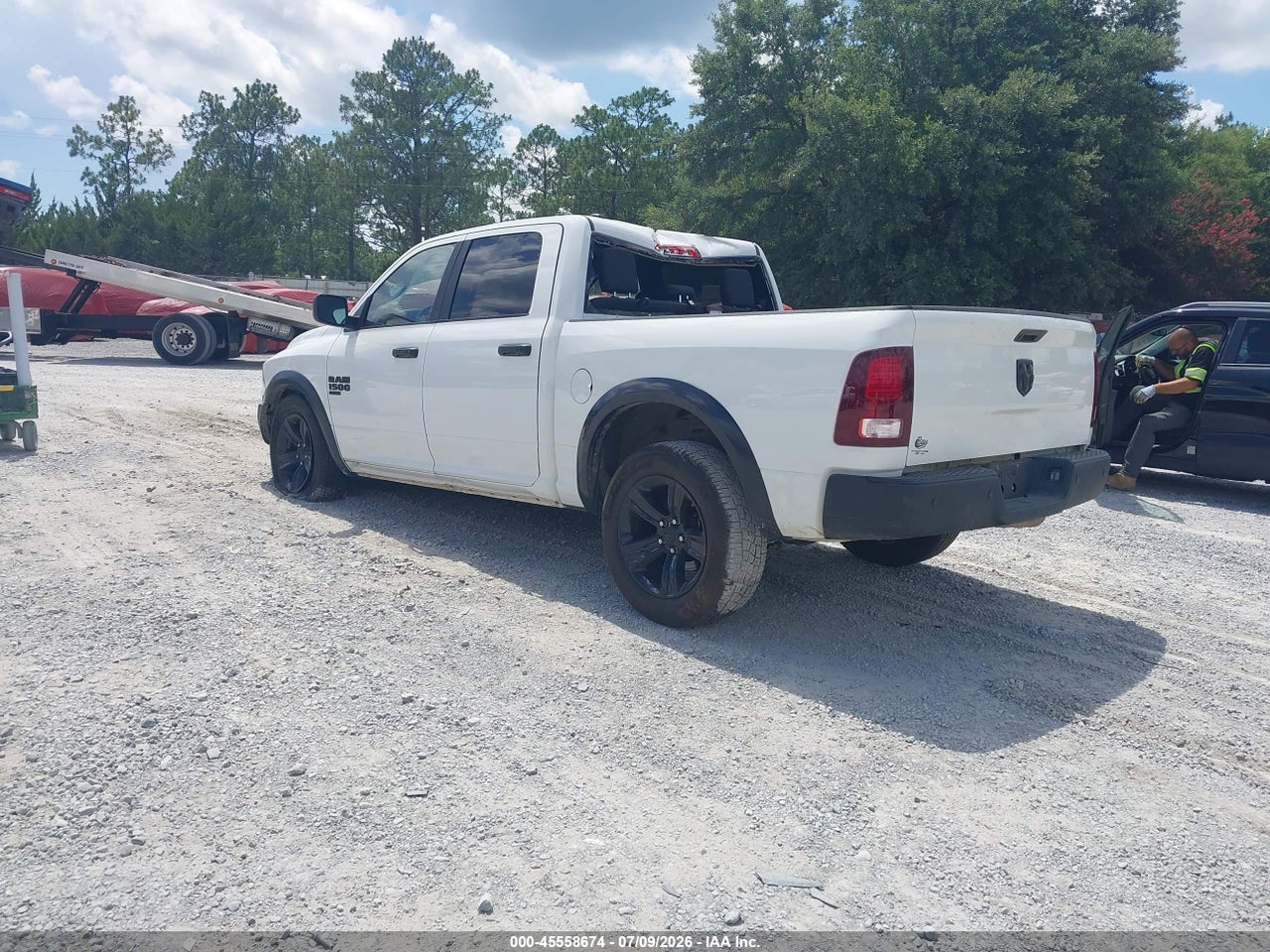 2024 RAM 1500 CLASSIC WARLOCK  4X2 5'7 BOX · 3/11