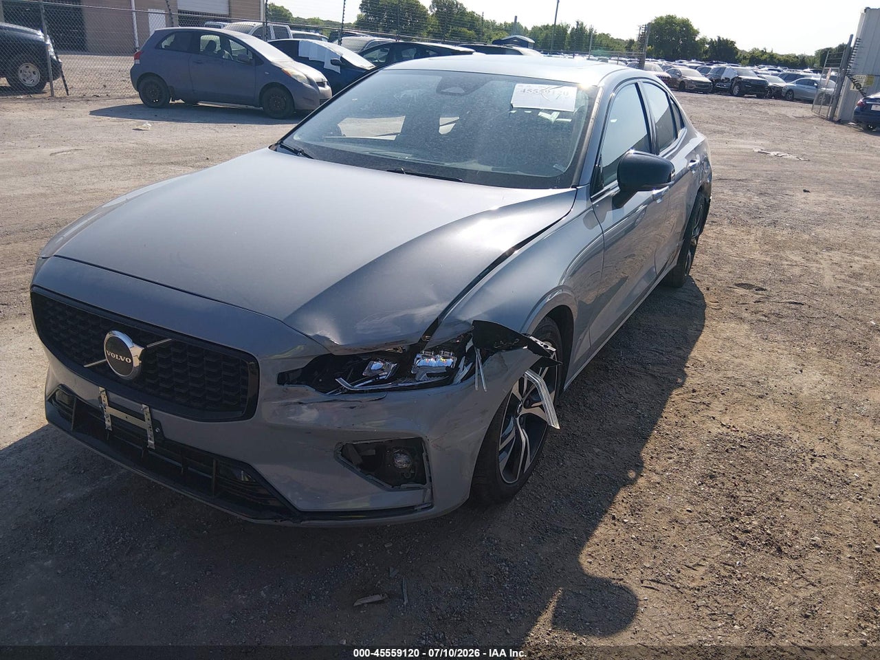 2024 VOLVO S60 B5 CORE DARK THEME · 2/11