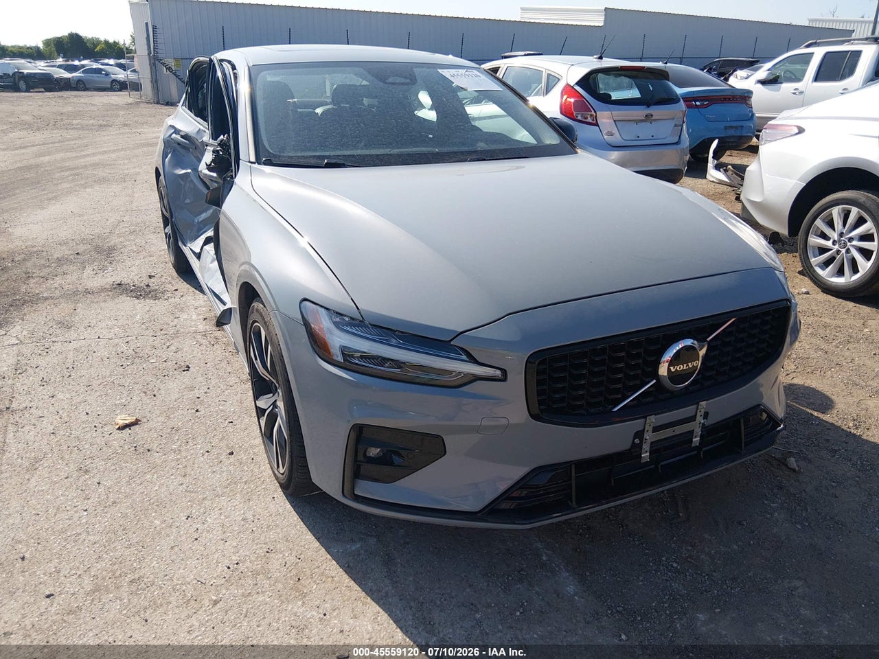 2024 VOLVO S60 B5 CORE DARK THEME