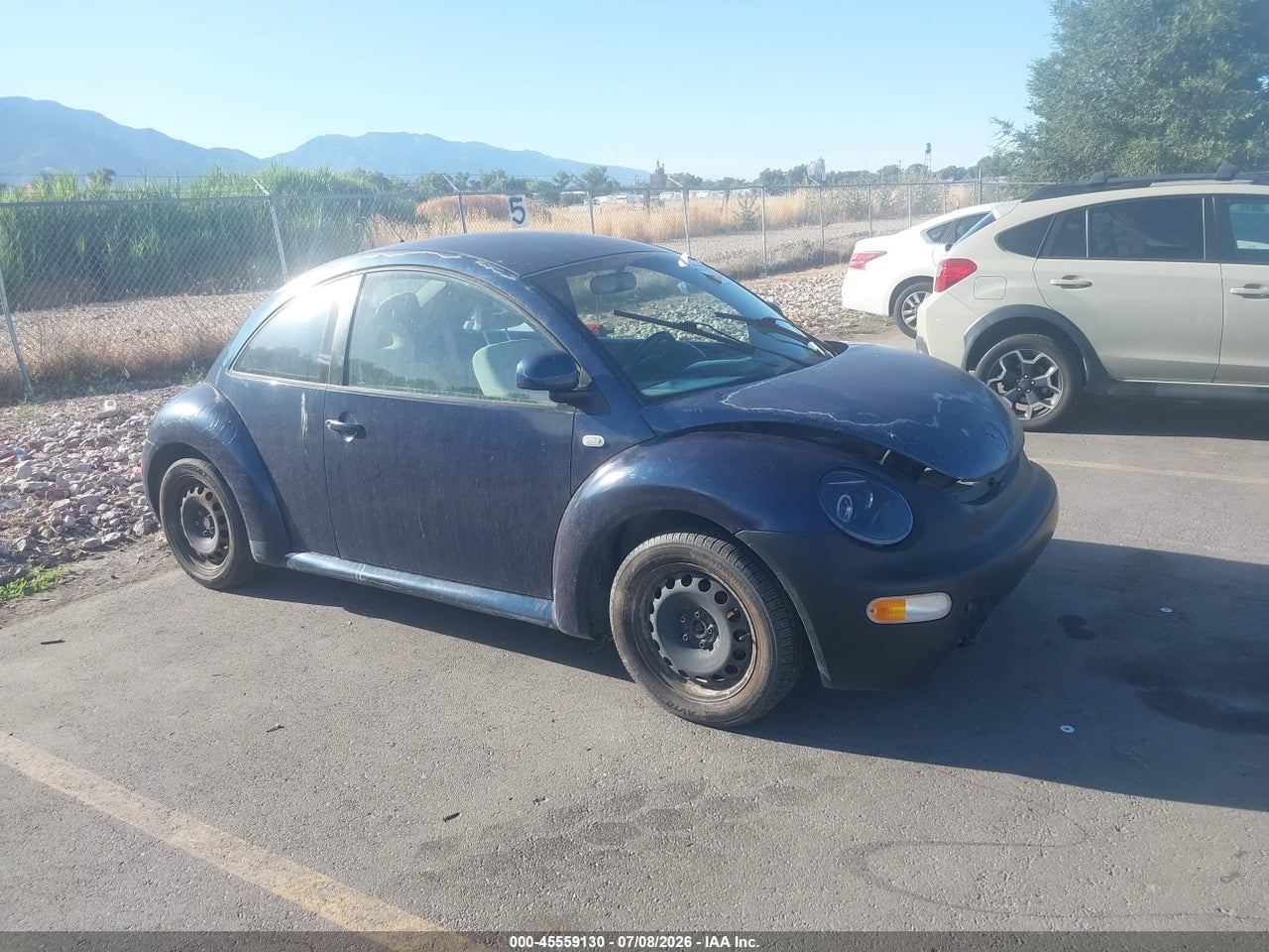 3VWBC21C7YM****** · 2000 VOLKSWAGEN NEW BEETLE GL