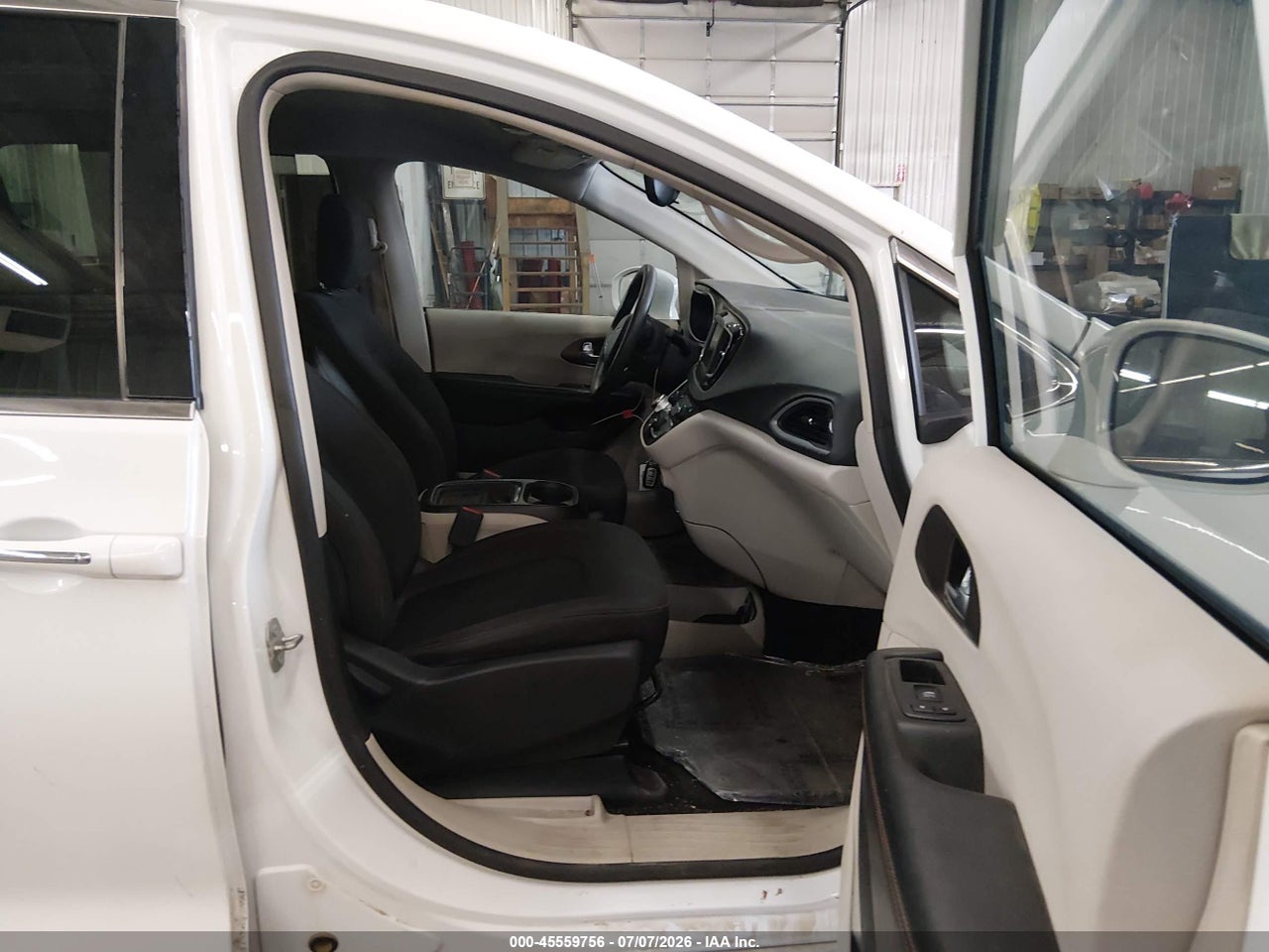2018 CHRYSLER PACIFICA TOURING PLUS · 5/11