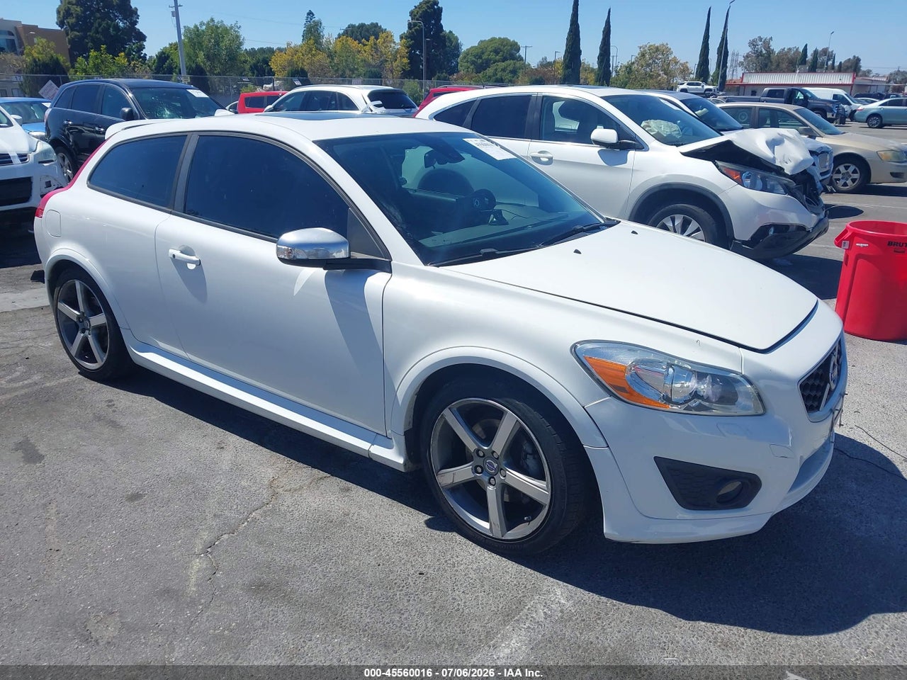 YV1672MK9B2****** · 2011 VOLVO C30 T5/T5 R-DESIGN
