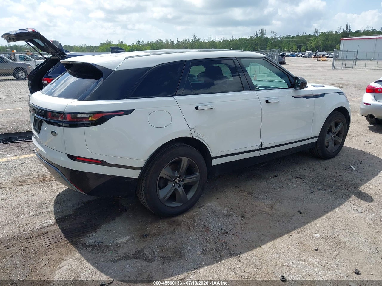 2022 LAND ROVER RANGE ROVER VELAR P250 R-DYNAMIC S · 4/11