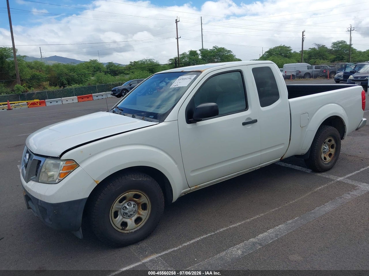 2013 NISSAN FRONTIER S · 2/11
