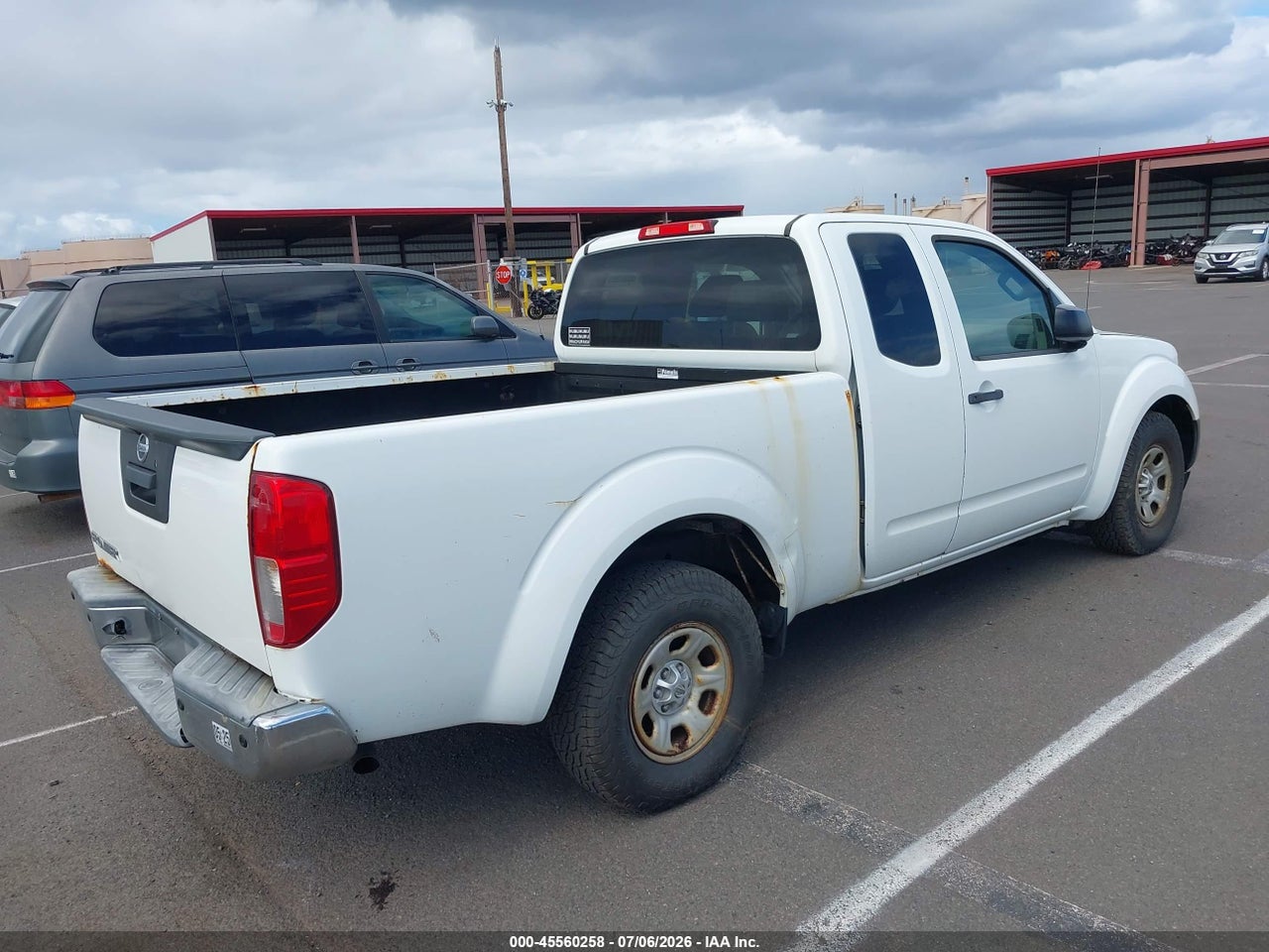 2013 NISSAN FRONTIER S · 4/11