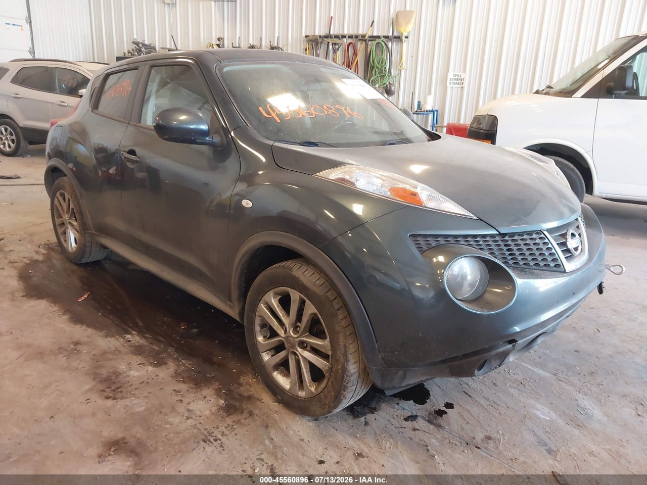 JN8AF5MV8ET****** · 2014 NISSAN JUKE SV