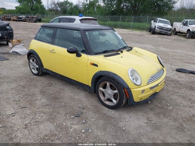 WMWRC33413T****** · 2003 MINI COOPER