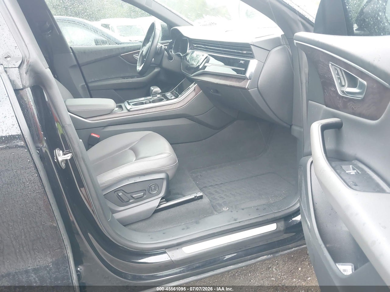 2019 AUDI Q8 55 PREMIUM · 5/11