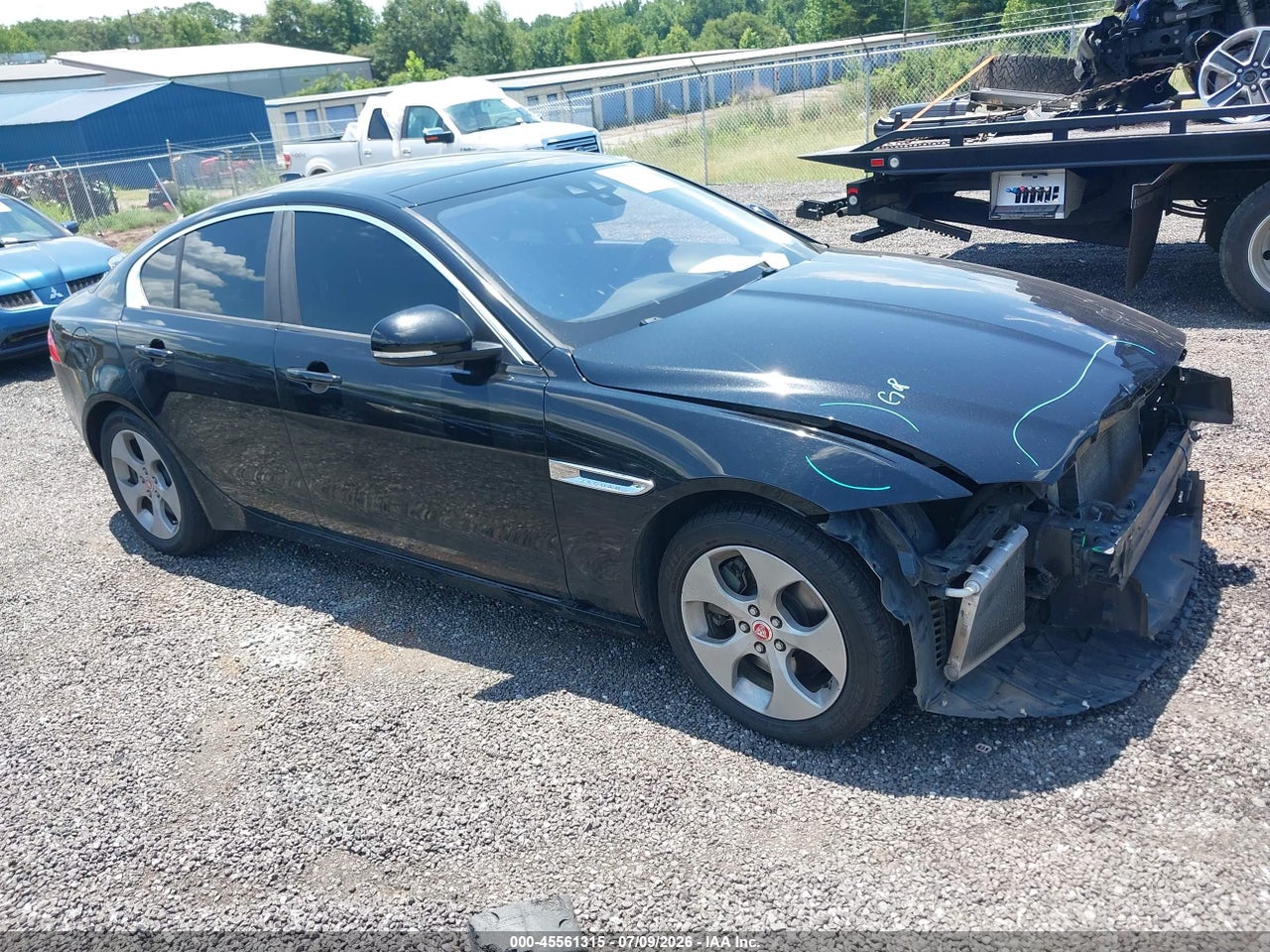 2018 JAGUAR XE 25T