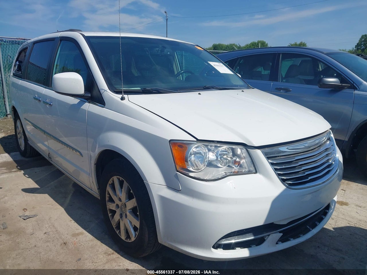 2C4RC1BG0GR****** · 2016 CHRYSLER TOWN &amp; COUNTRY TOURING