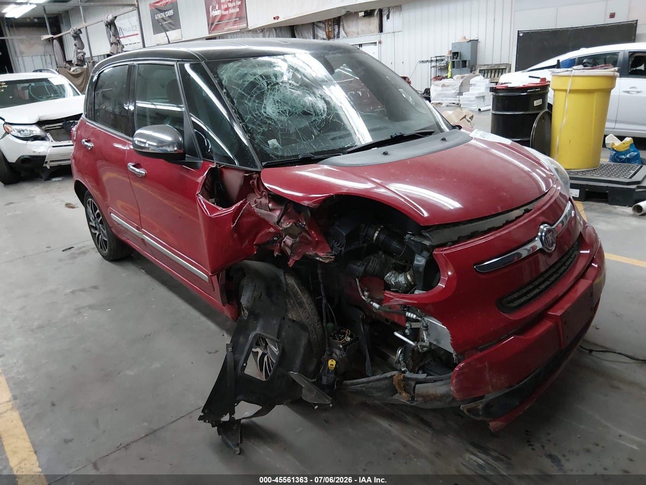 ZFBCFACHXEZ****** · 2014 FIAT 500L LOUNGE