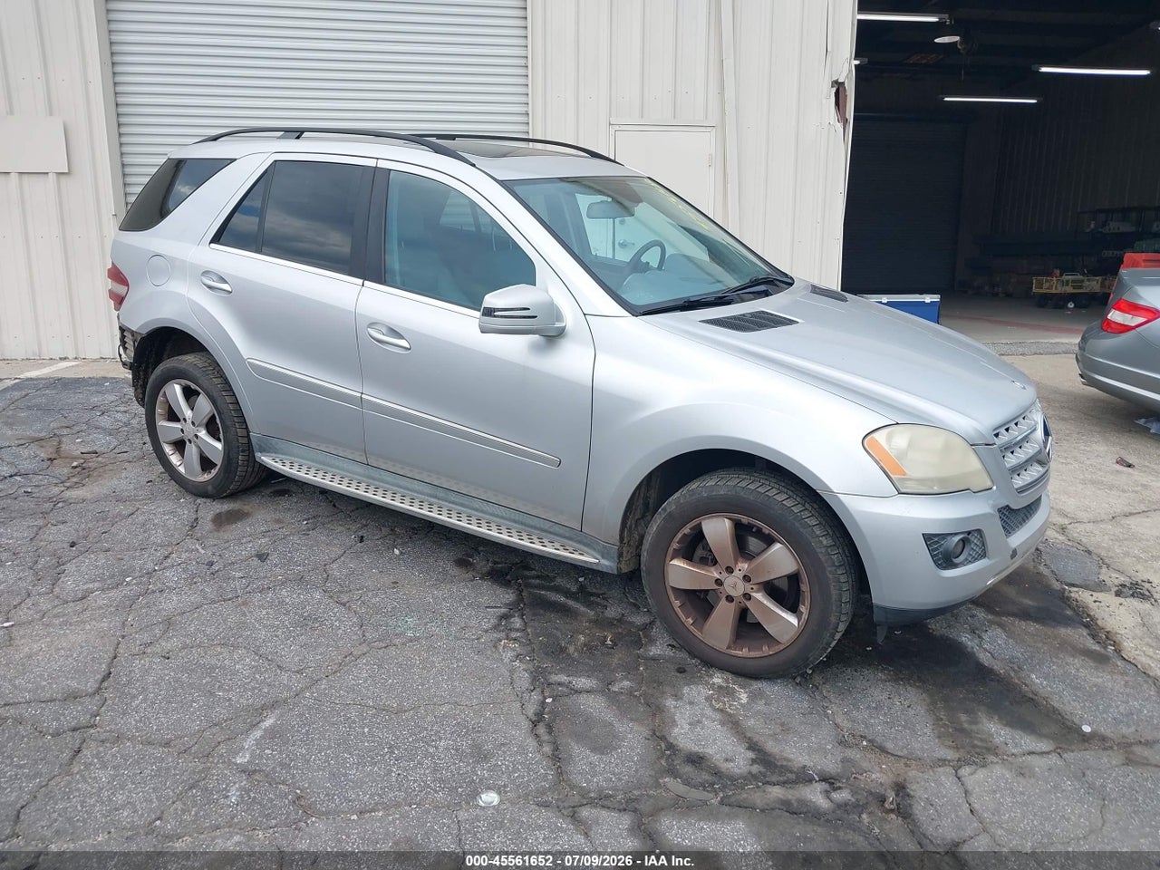 4JGBB5GB3BA****** · 2011 MERCEDES-BENZ ML 350