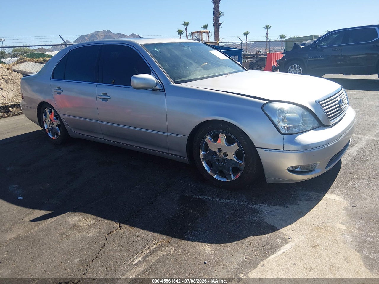 JTHBN30F620****** · 2002 LEXUS LS 430