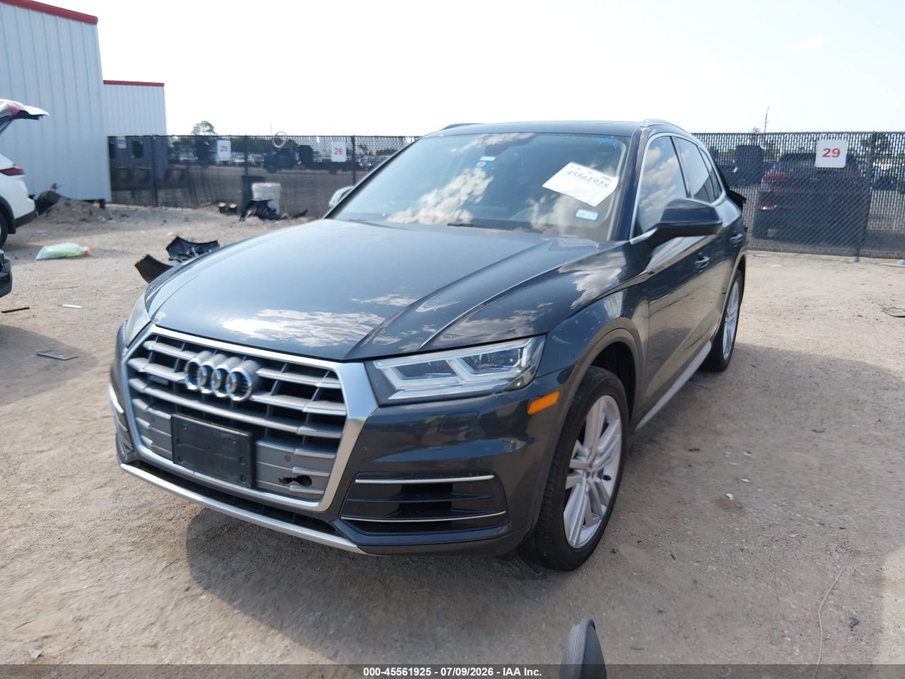 2019 AUDI Q5 45 PREMIUM · 2/11