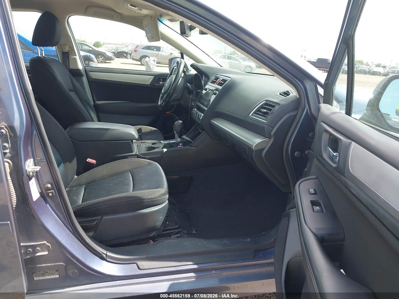 2017 SUBARU LEGACY 2.5I PREMIUM · 5/11