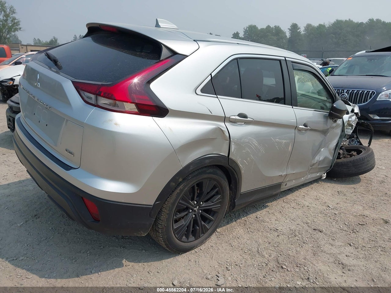 2022 MITSUBISHI ECLIPSE CROSS LE S-AWC · 4/10
