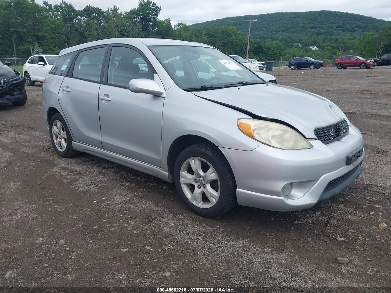 2T1KR32E85C****** · 2005 TOYOTA MATRIX XR