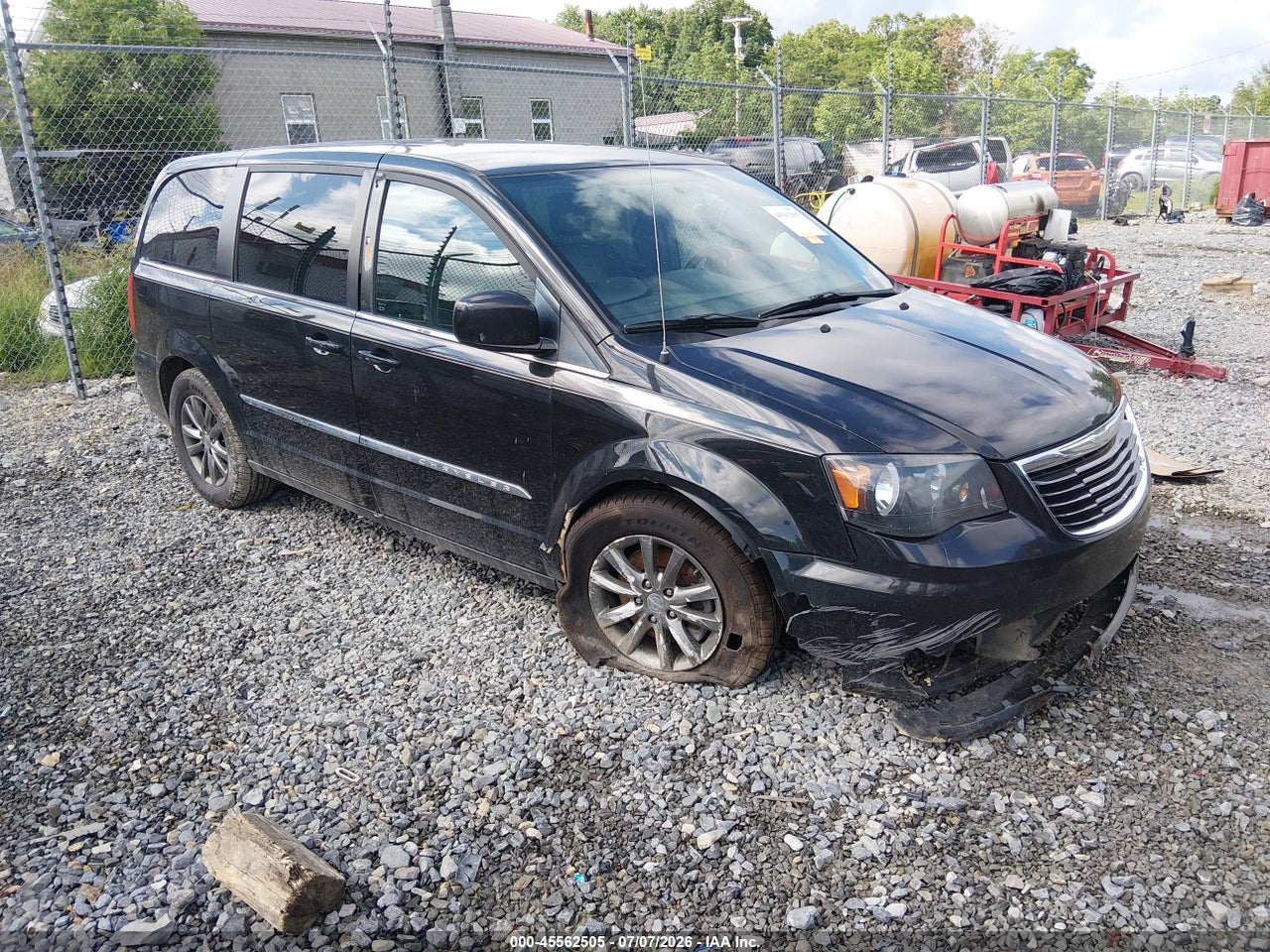 2C4RC1HG4FR****** · 2015 CHRYSLER TOWN &amp; COUNTRY S