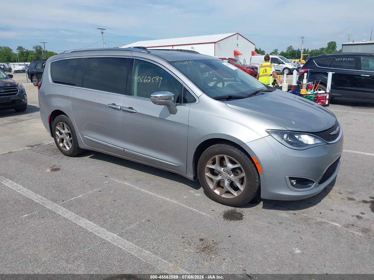 2C4RC1GGXJR****** · 2018 CHRYSLER PACIFICA LIMITED
