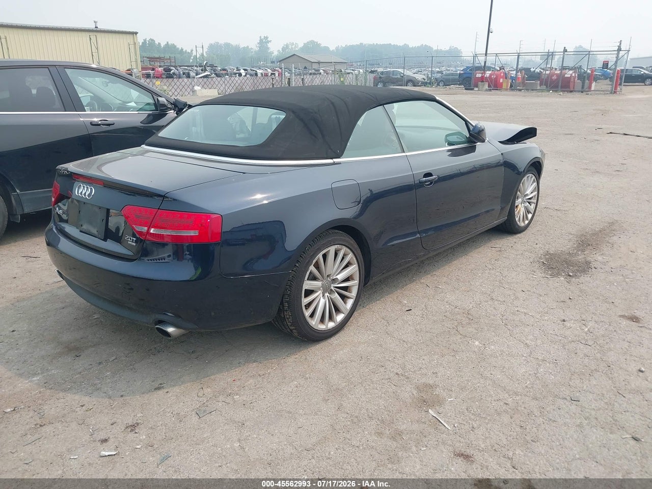2011 AUDI A5 2.0T PREMIUM · 4/11
