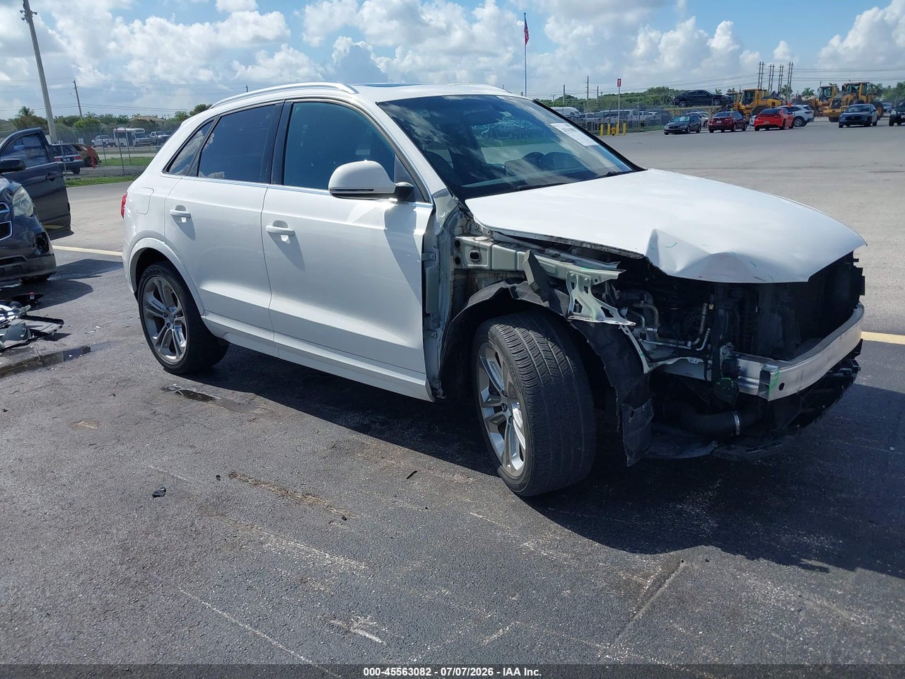 WA1HCCFS7HR****** · 2017 AUDI Q3 2.0T PREMIUM