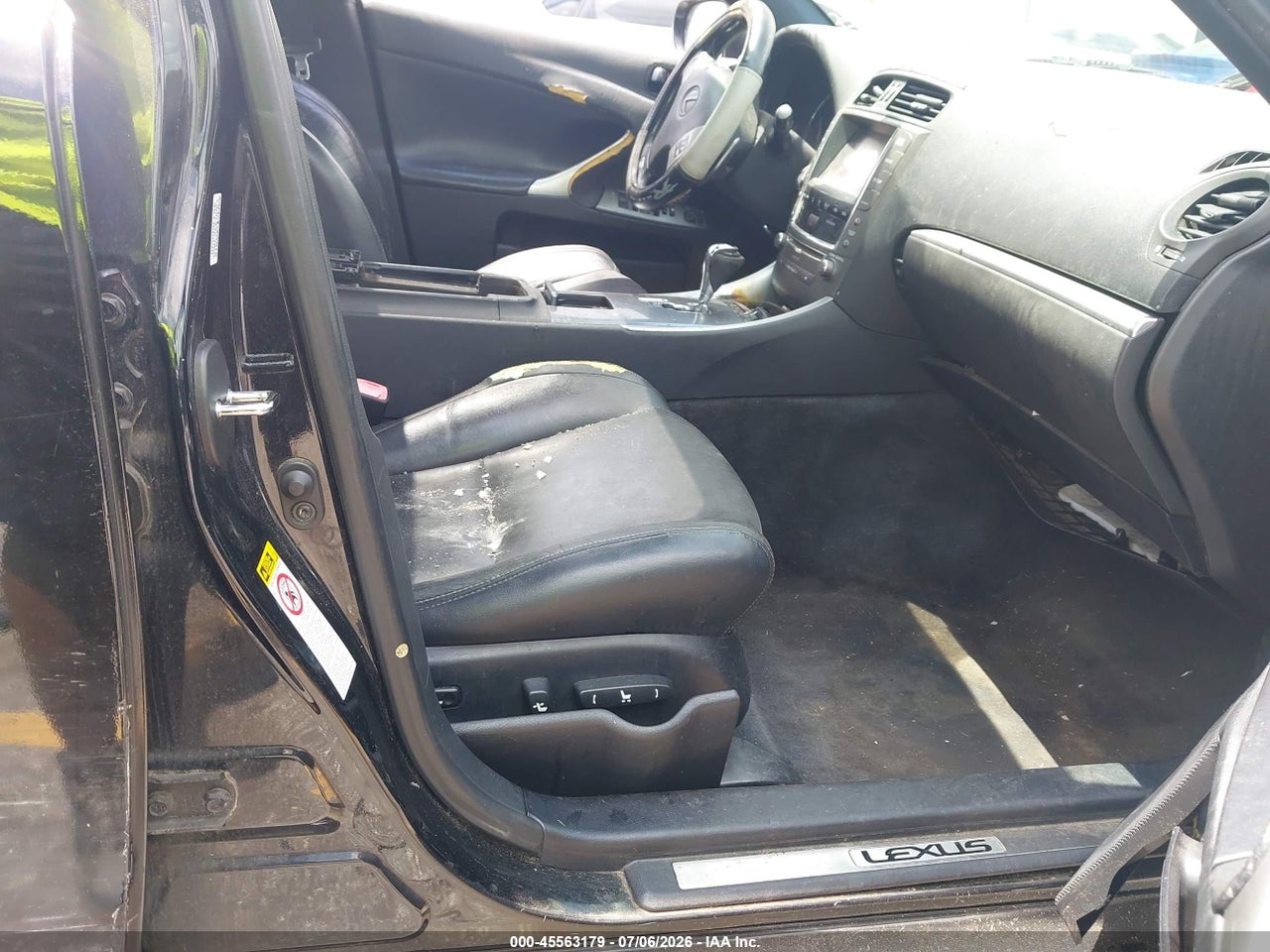 2013 LEXUS IS 250 · 5/11