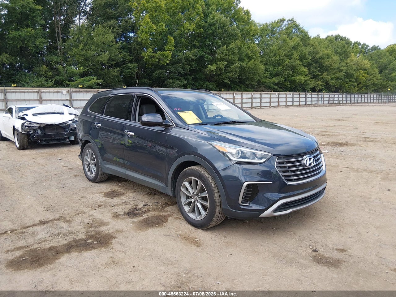 KM8SM4HF8JU****** · 2018 HYUNDAI SANTA FE SE