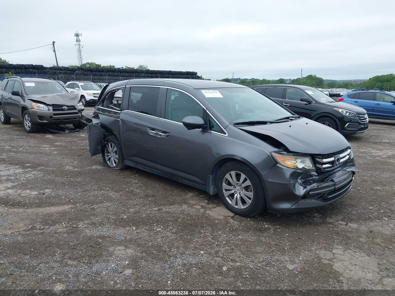 5FNRL5H35GB****** · 2016 HONDA ODYSSEY SE