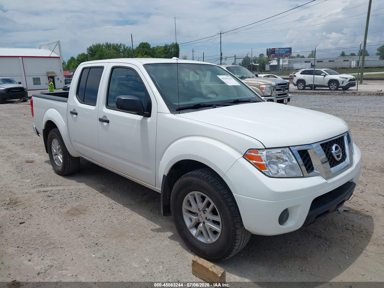 1N6DD0ER2JN****** · 2018 NISSAN FRONTIER SV
