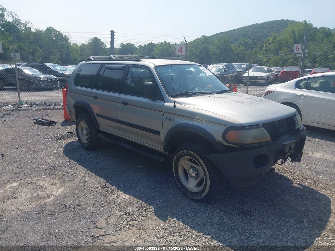 2000 MITSUBISHI MONTERO SPORT LS/XLS