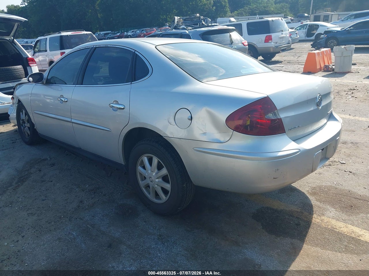 2005 BUICK LACROSSE CX · 3/11