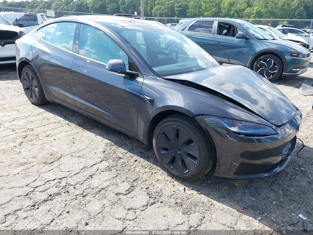 5YJ3E1EA3SF****** · 2025 TESLA MODEL 3 LONG RANGE REAR-WHEEL DRIVE/STANDARD REAR-WHEEL DRIVE