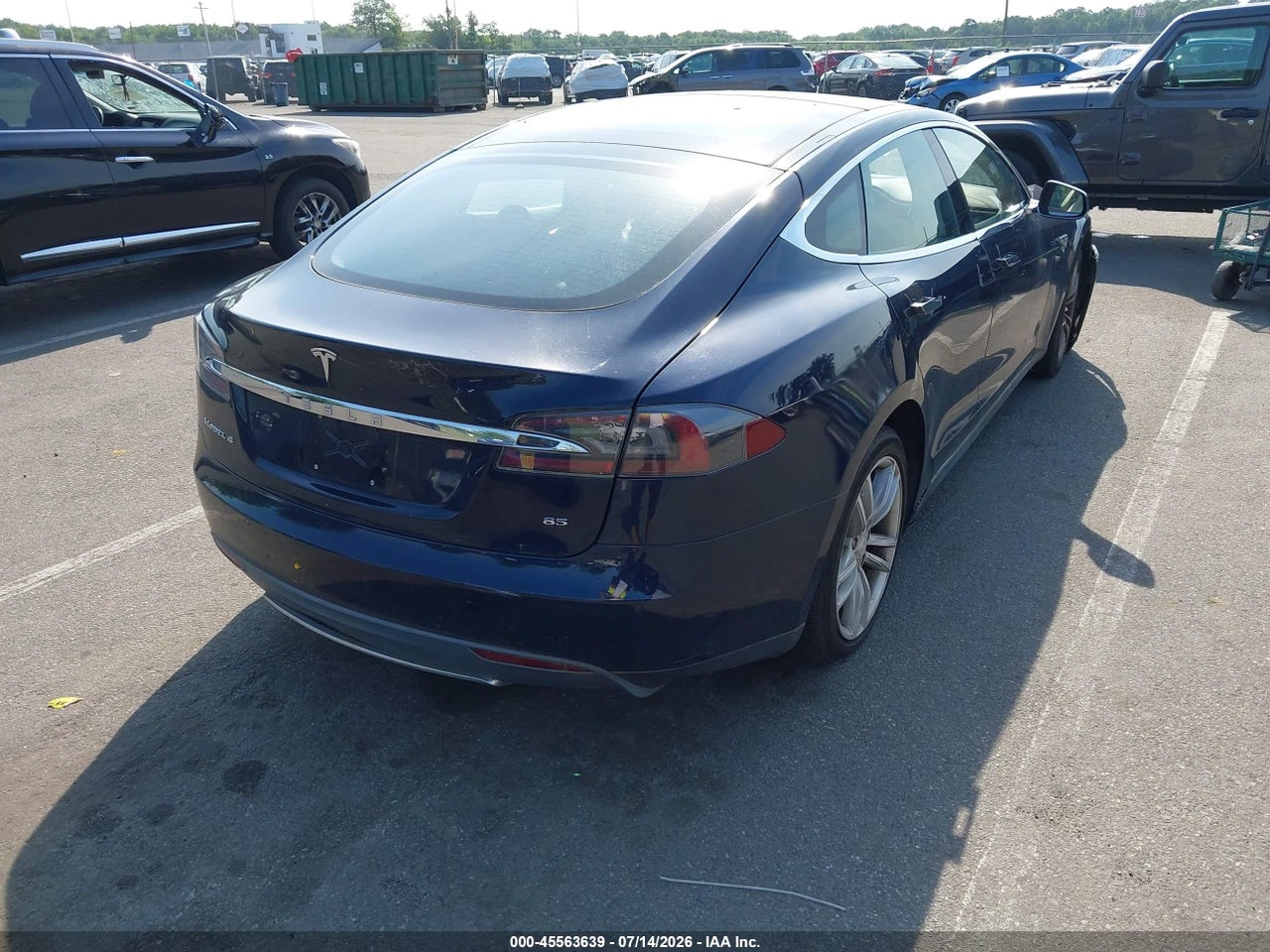 2014 TESLA MODEL S P85 · 4/11